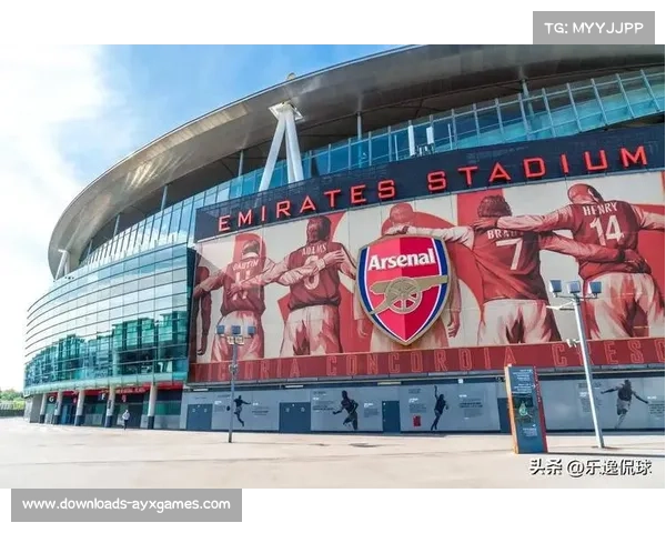 枪手欧冠主场氛围热烈 球迷高歌助威为球队注入无穷动力